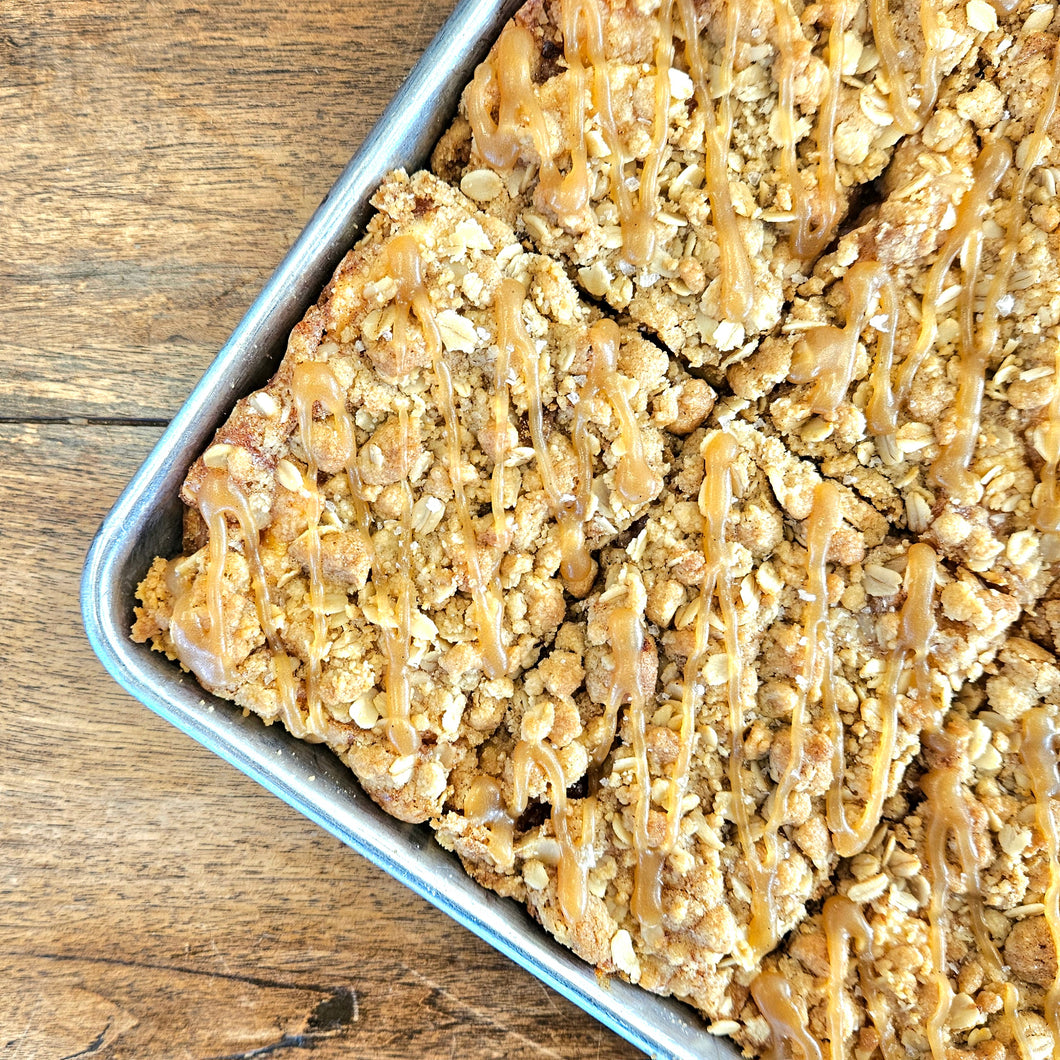 Caramel Apple Oat Bars