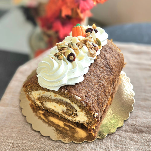 Thanksgiving Pumpkin Roll